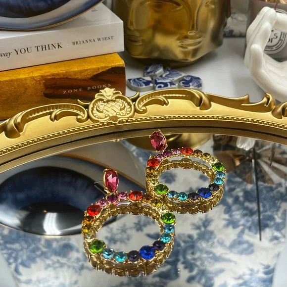 🆕 OSCAR DE LA RENTA 🧿 Crystal Hoop Earrings - Rainbow - Picture 6 of 11